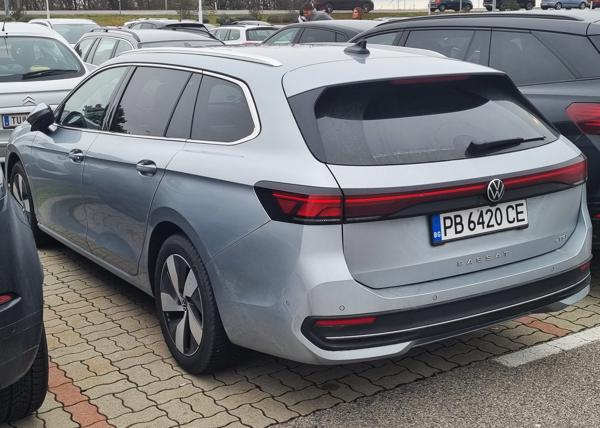 Bulgaria spotted in Parndorf, Austria. PB = Plovdiv Oblast. Photo taken on 06.12.2025.