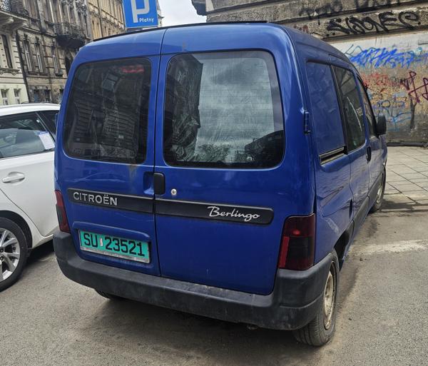 Norway, license plate for commercial vehicles spotted in Krakow, Poland. SU = Bergen. Photo taken on 09.05.2026.