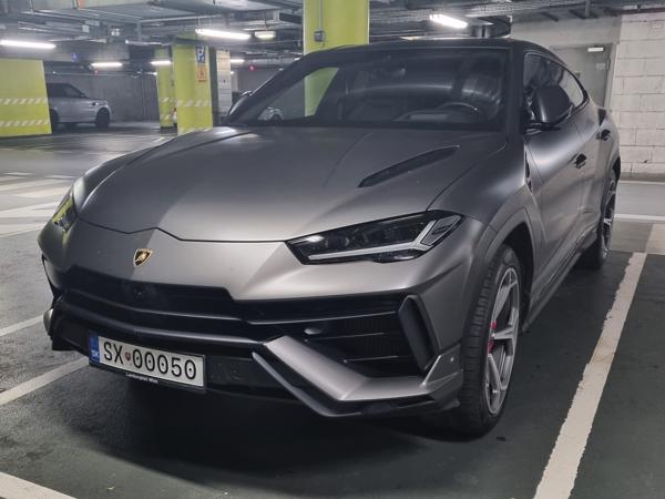 Slovakia vanity plate seen in Bratislava, Slovakia. Photo taken on 02.11.2025. I totally hate how the number 0 looks on this new format.