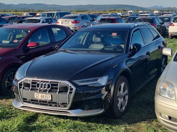 Schwyz, Switzerland spotted in Trenčín, Slovakia. Photo taken on 08.08.2025.